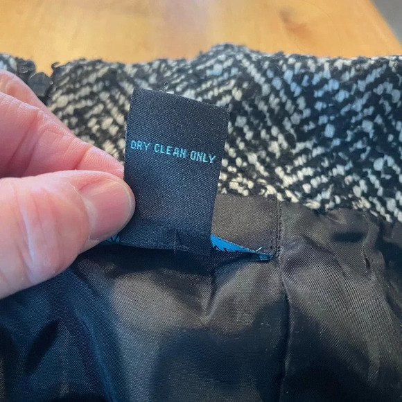 Cynthia Rowley black/white knee length skirt size 6 - Picture 8 of 8